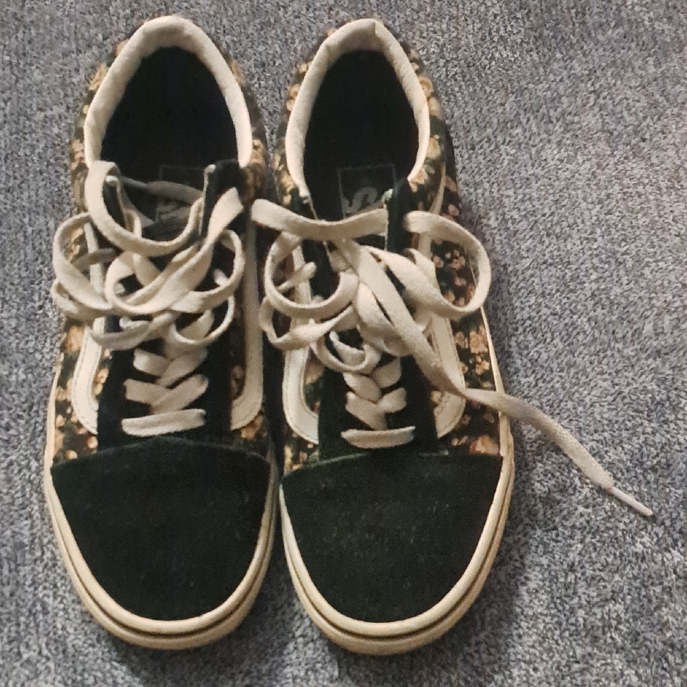 Stylish Floral Vans Sneakers